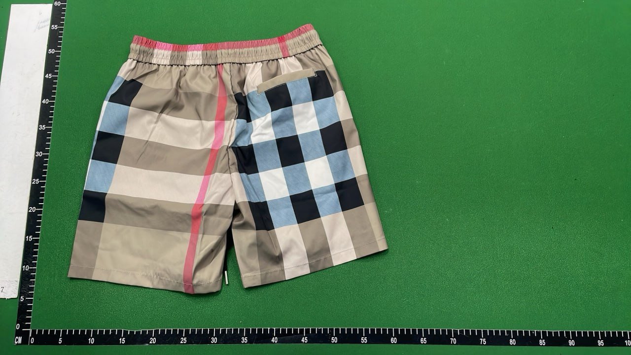 ph004 Burberry Shorts