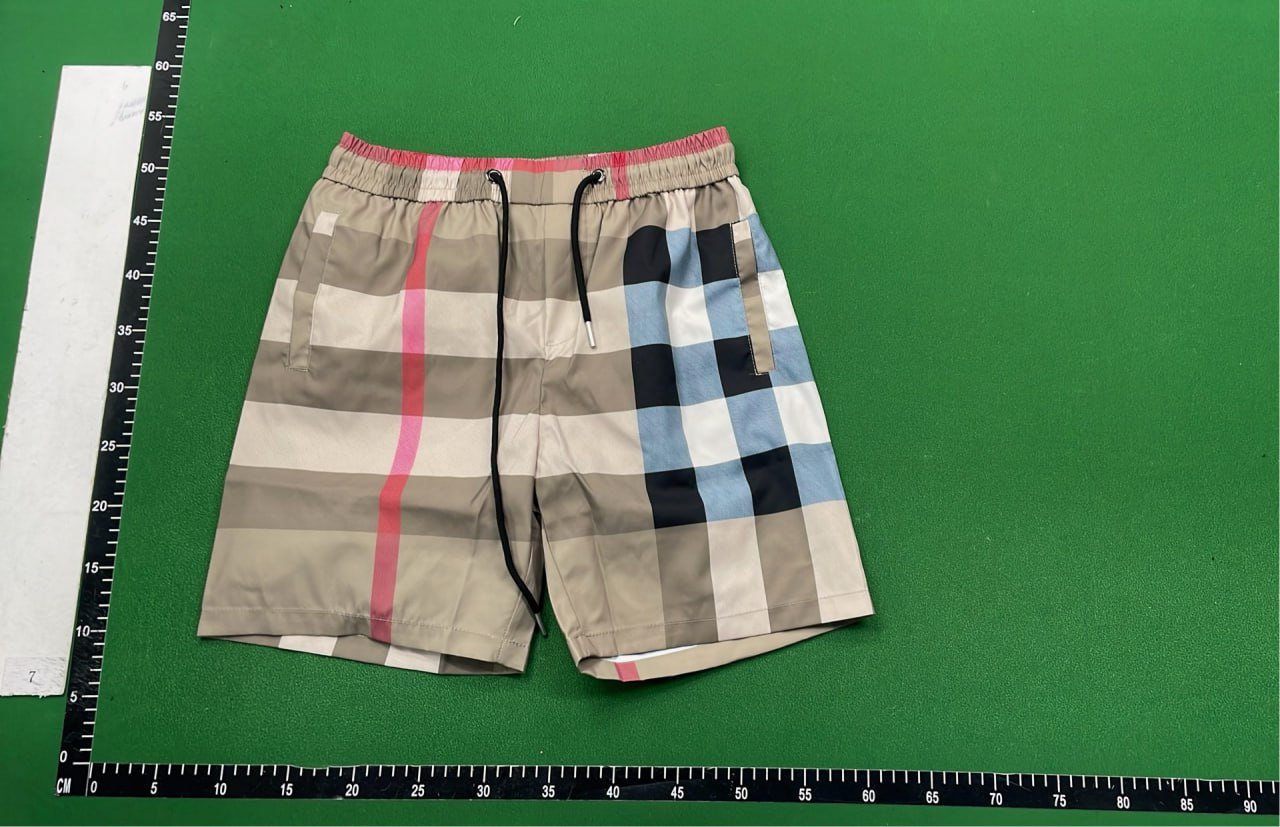 ph004 Burberry Shorts