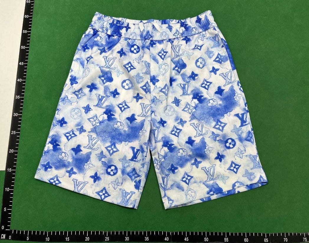 ph023 Louis Vuitton Shorts