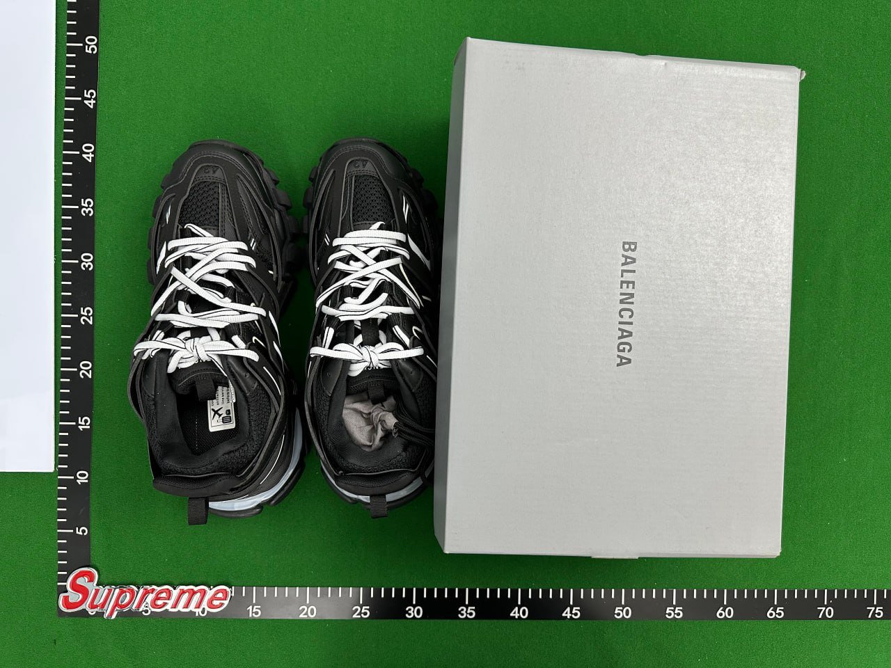 ph028 Balenciaga Track Led