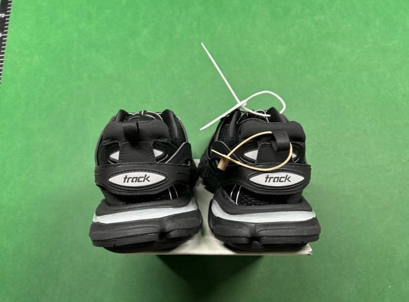 ph028 Balenciaga Track Led