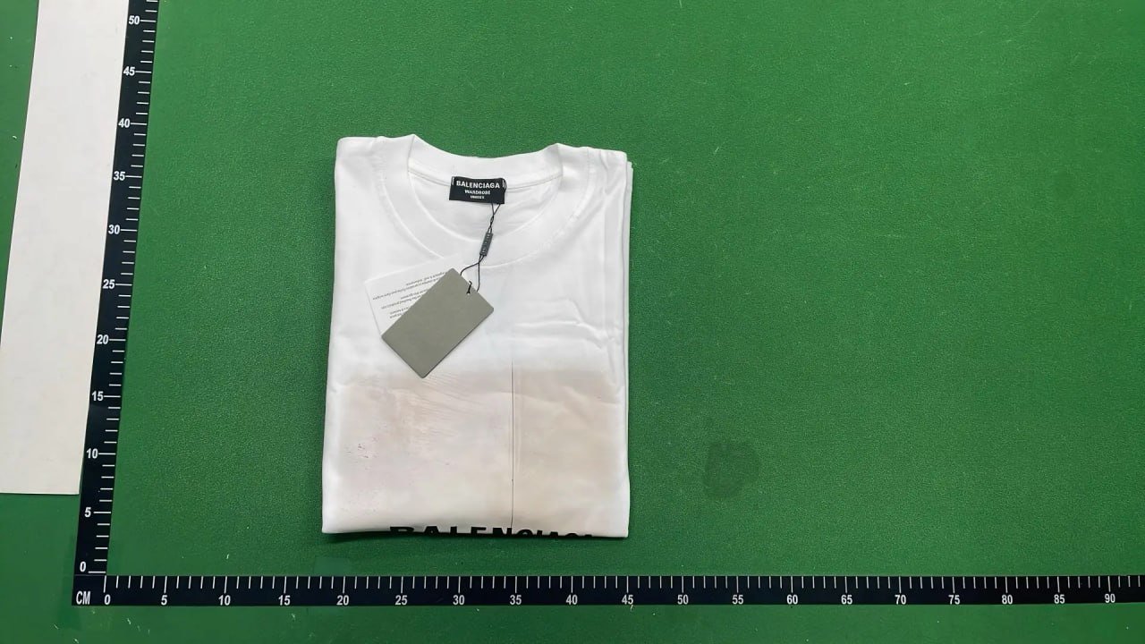 ph035 Balenciaga Tee