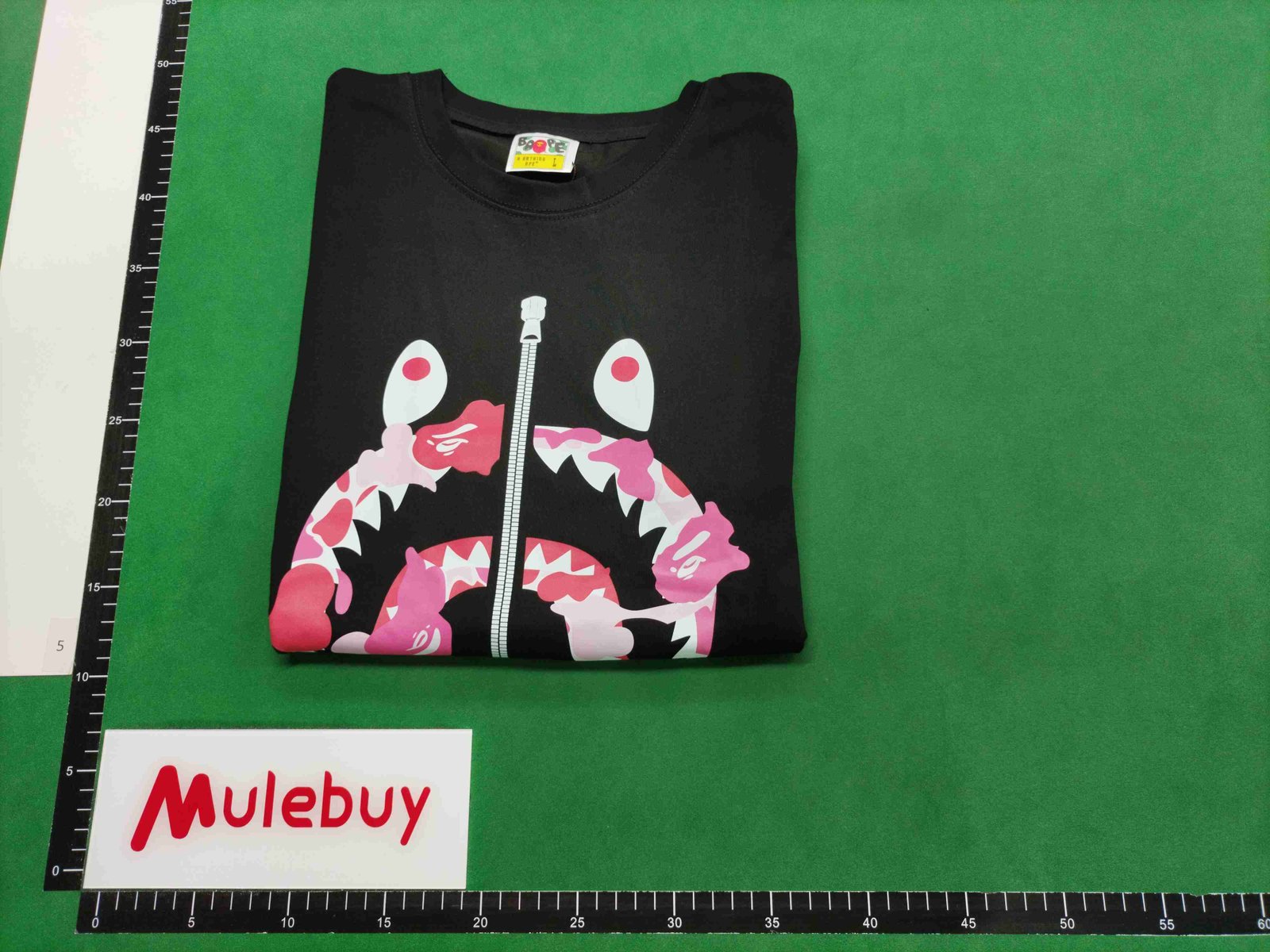 ph044 Bape Tee