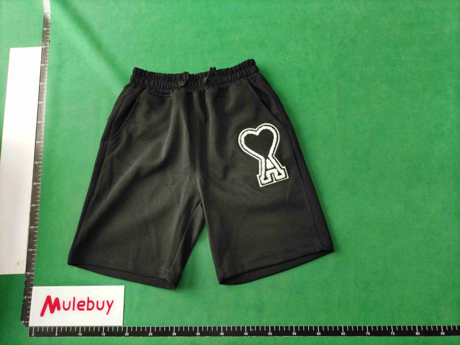 ph046 Ami Shorts