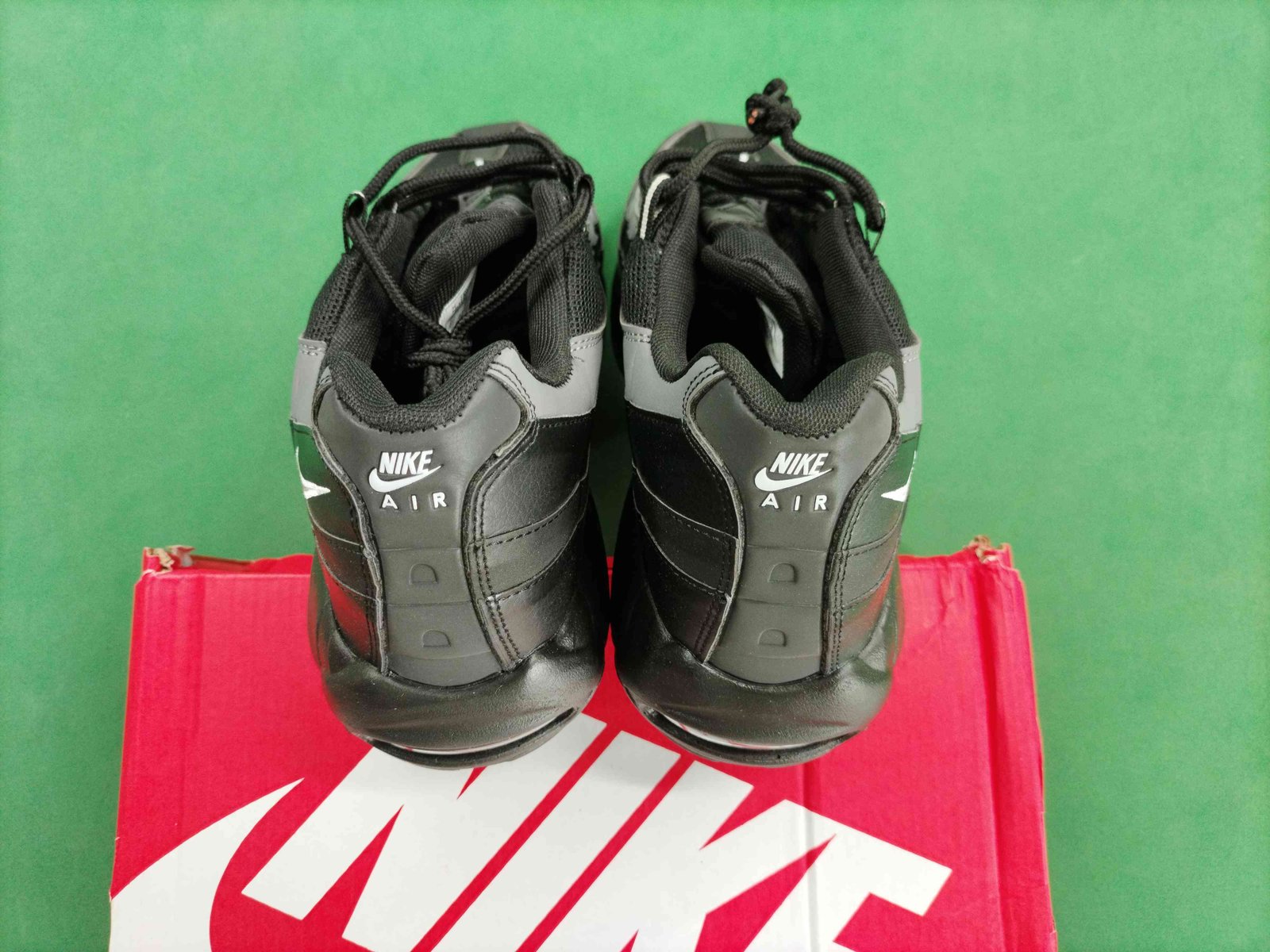 ph047 Nike Air Max 95