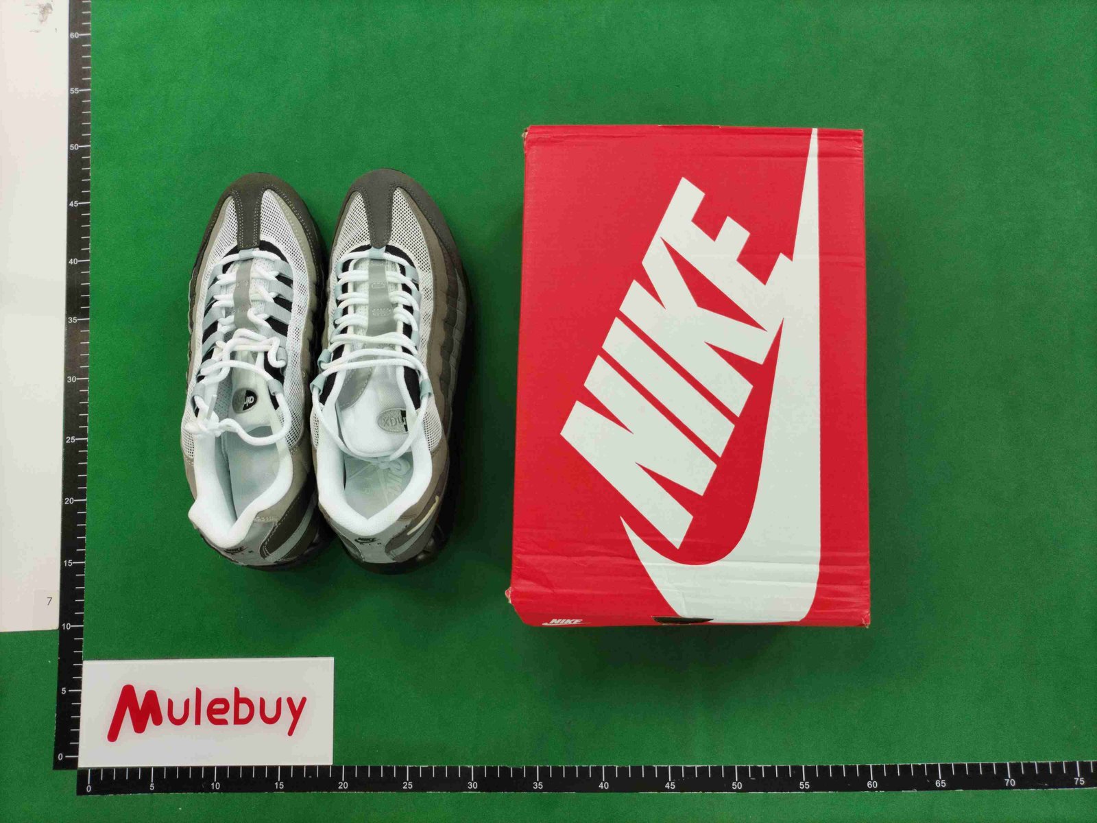 ph047 Nike Air Max 95