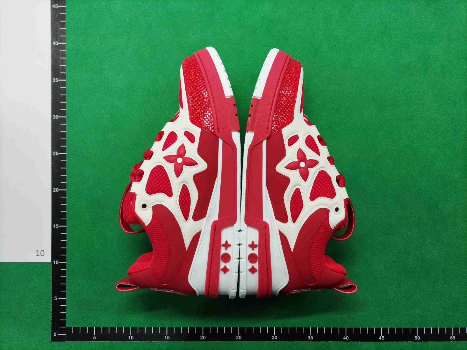 ph049 Louis vuitton Trainer Skate