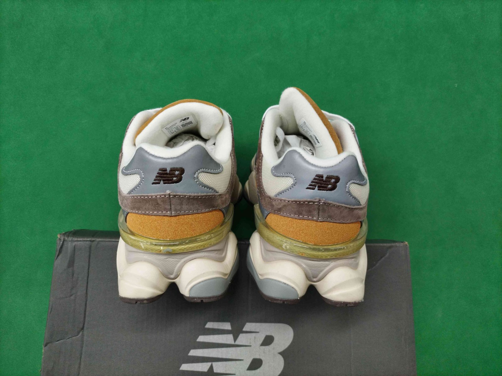 ph054 New Blance 9060