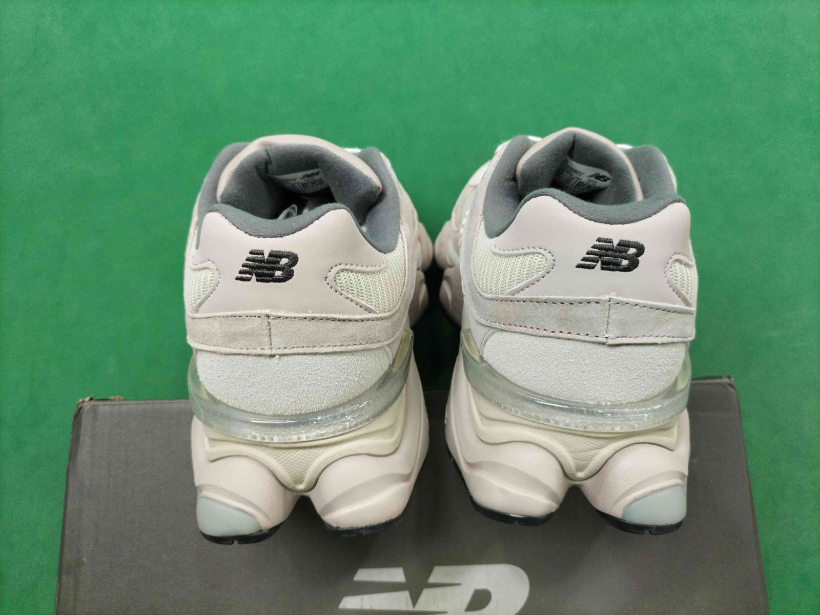 ph054 New Blance 9060