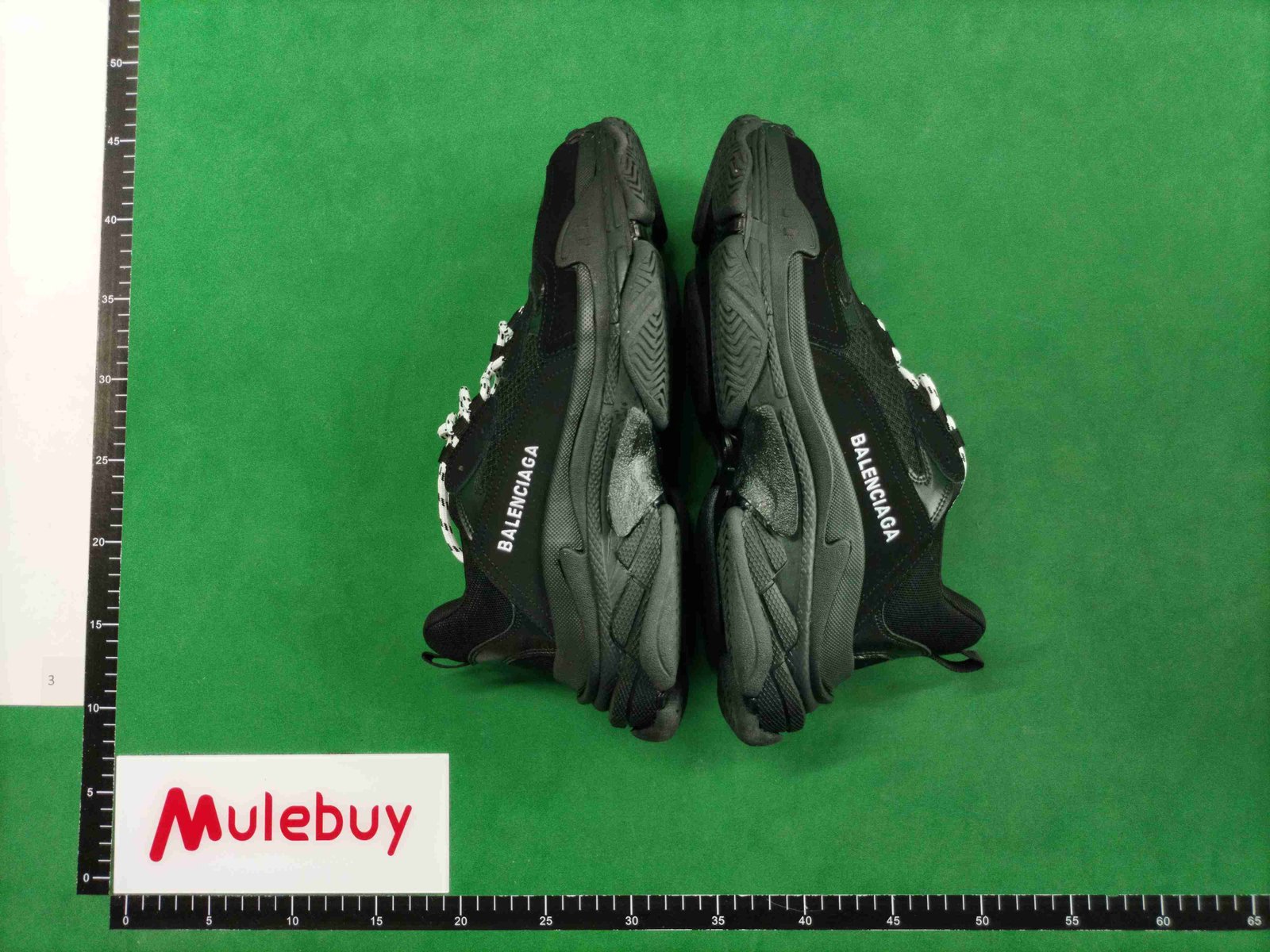 ph056 Balenciaga Triple S