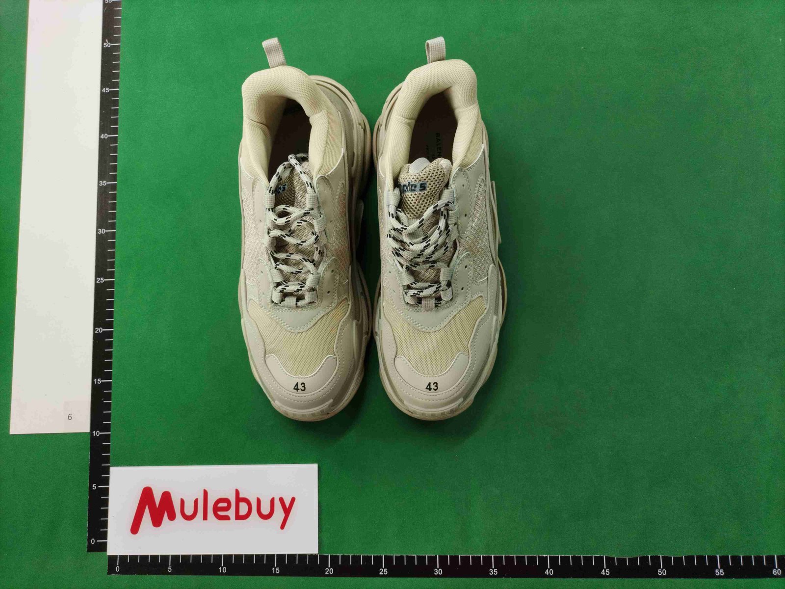 ph056 Balenciaga Triple S