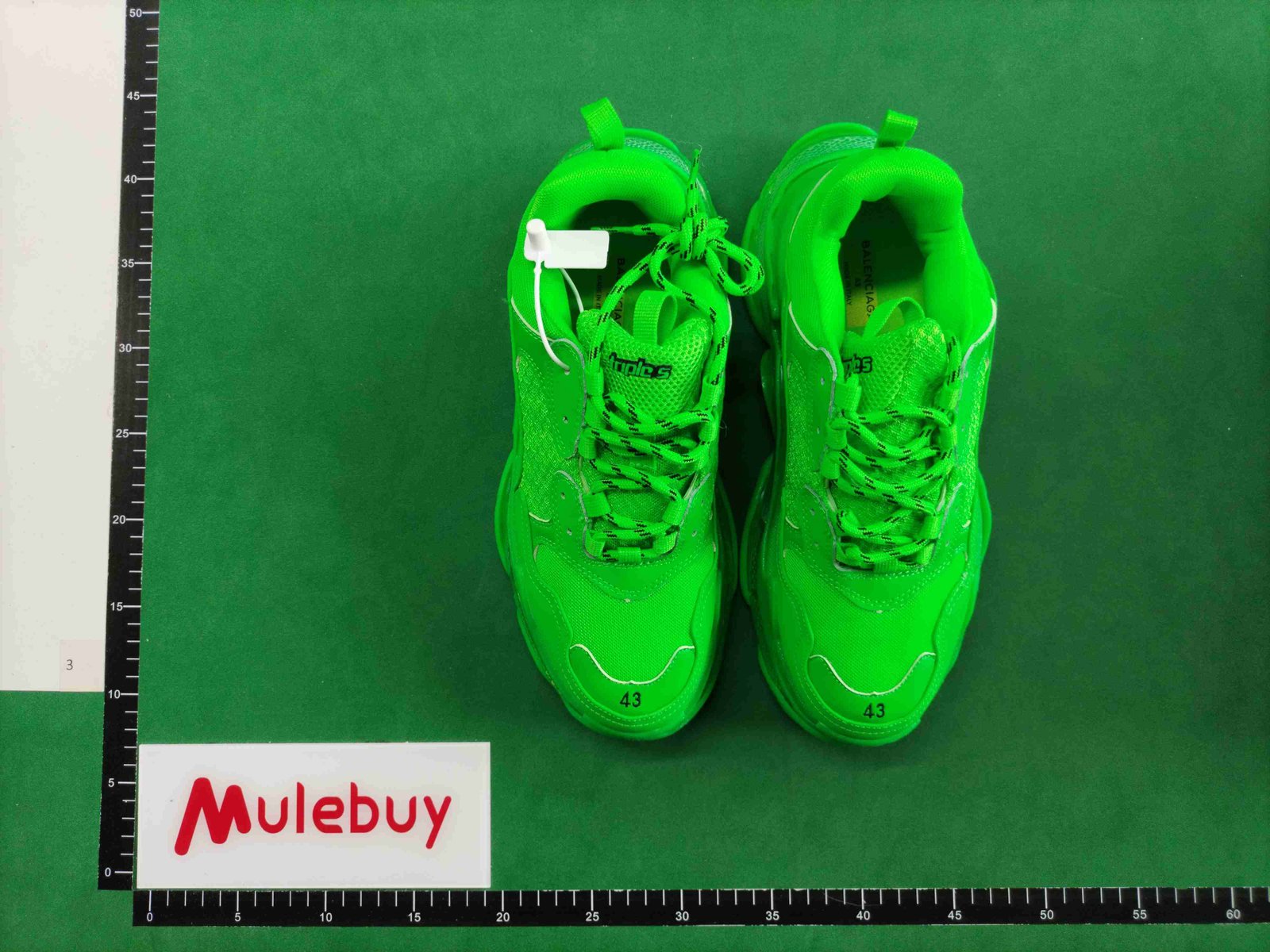 ph056 Balenciaga Triple S