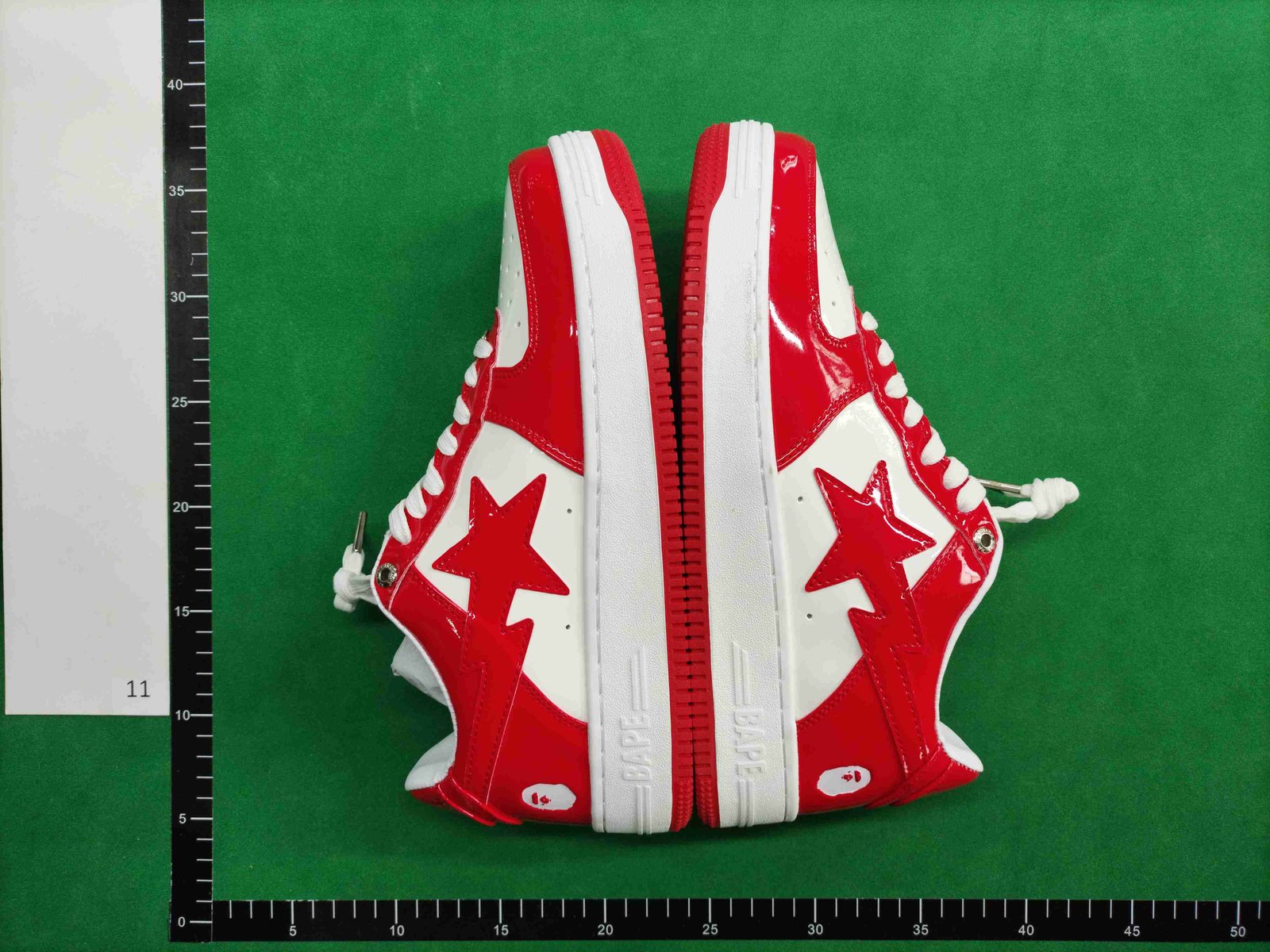 ph058 A BATHING APE STA
