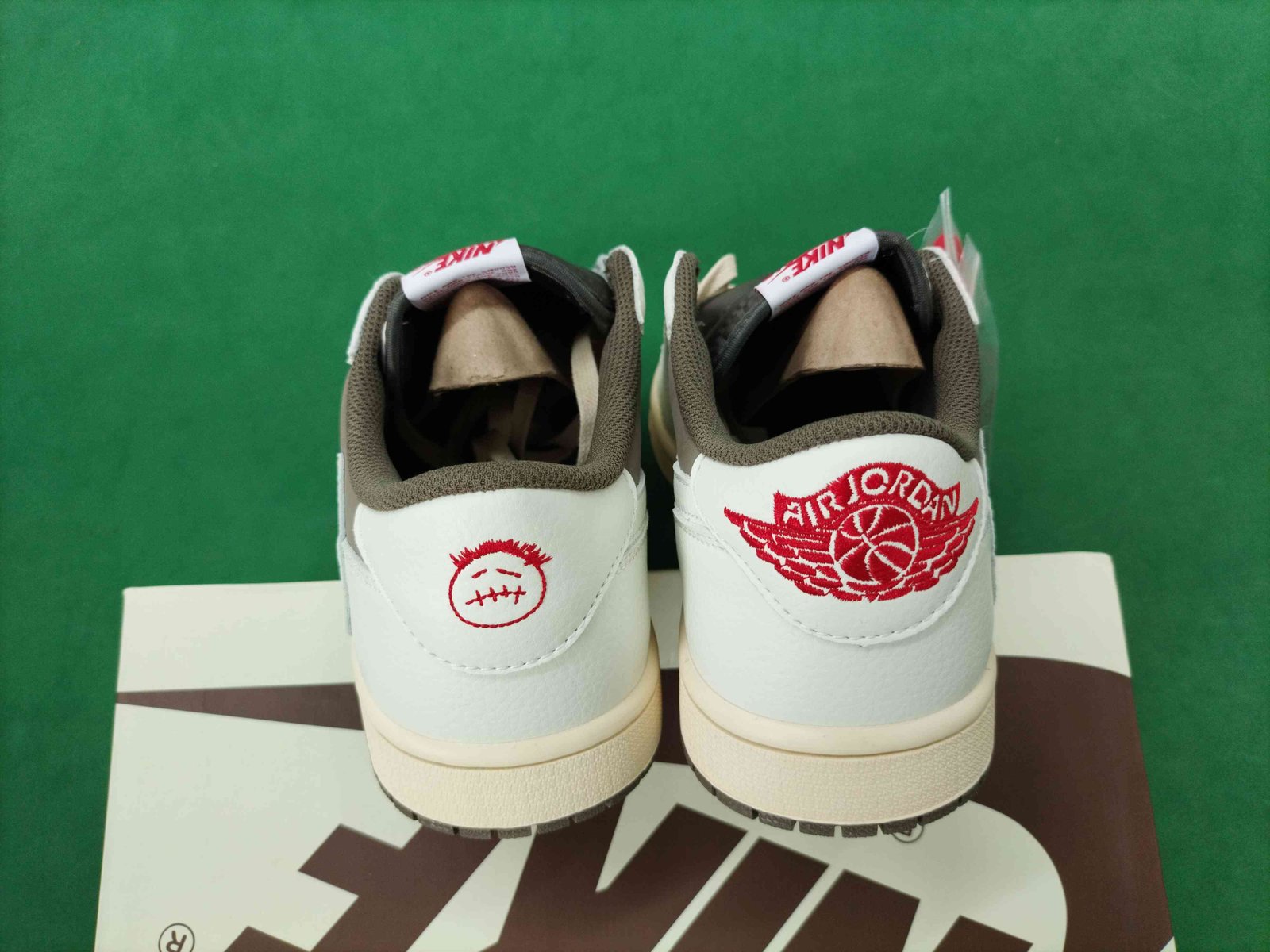 ph067 Jordan 1 Travis Scott