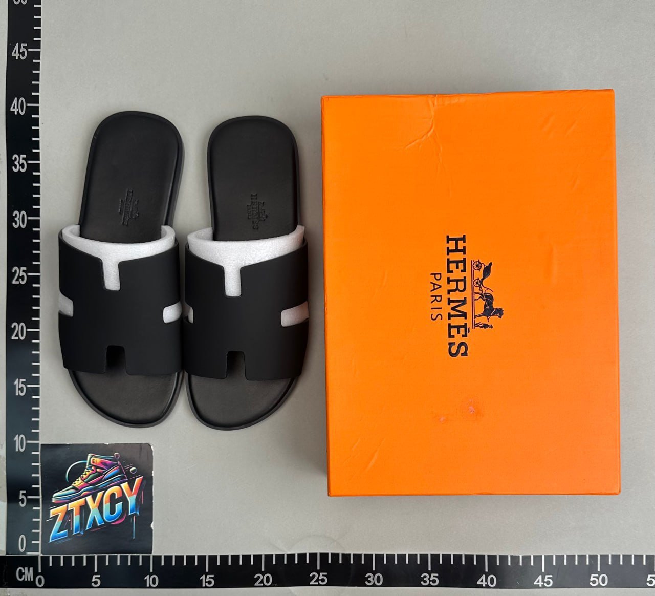 ph103 Hermes Slide