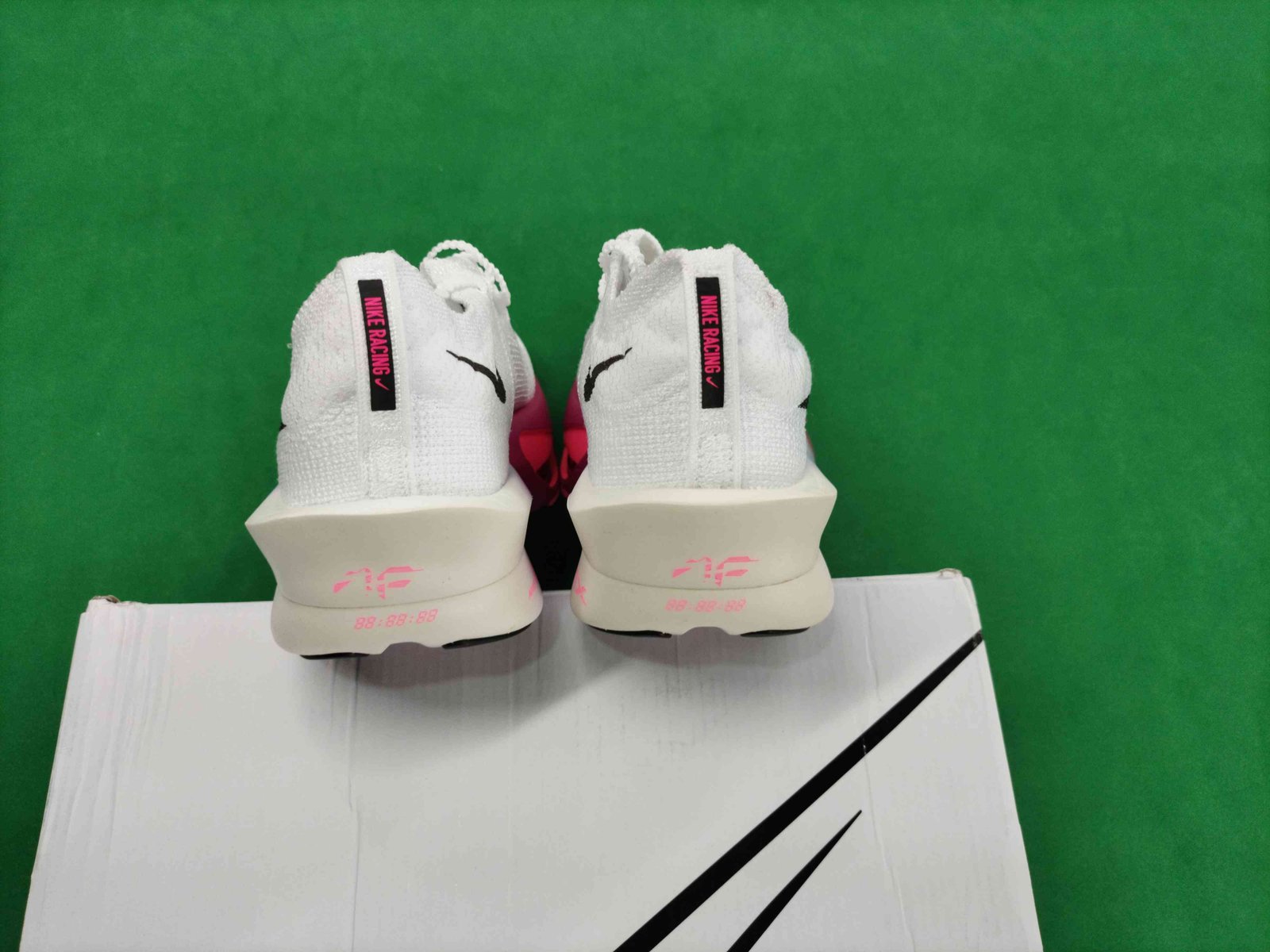 ph076 NIKE AIR ZOOM ALPHAFLY NEXT