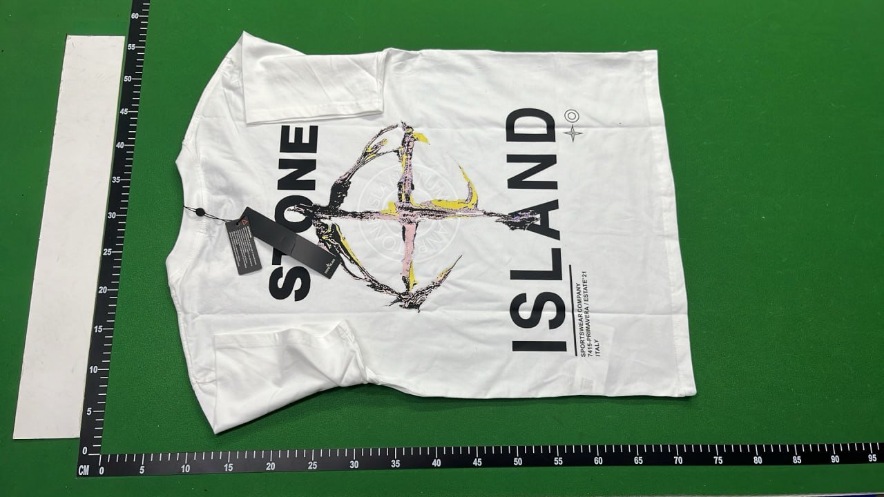 ph085 Stone Island Tee