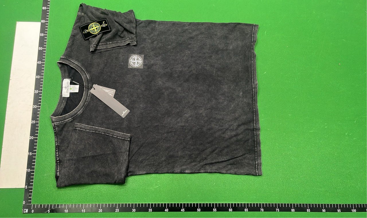 ph085 Stone Island Tee
